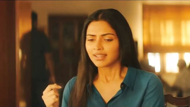 Amala Paul Hot - Aadai Movie